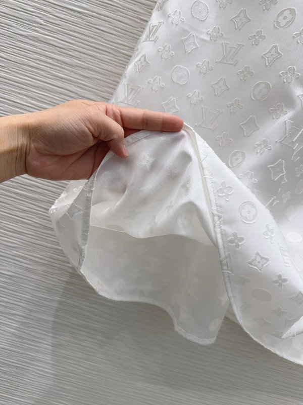 루이비통 자카드 컷팅 원피스 001-183603