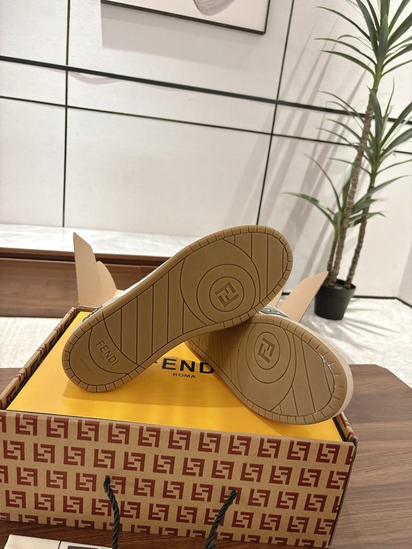 펜디 커플 레트로 캐주얼 운동화 001-183713