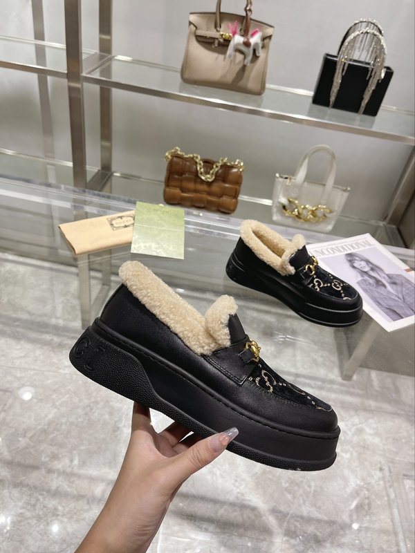 구찌 울 블렌드 말衔扣 로퍼 스노우 부츠 001-183779