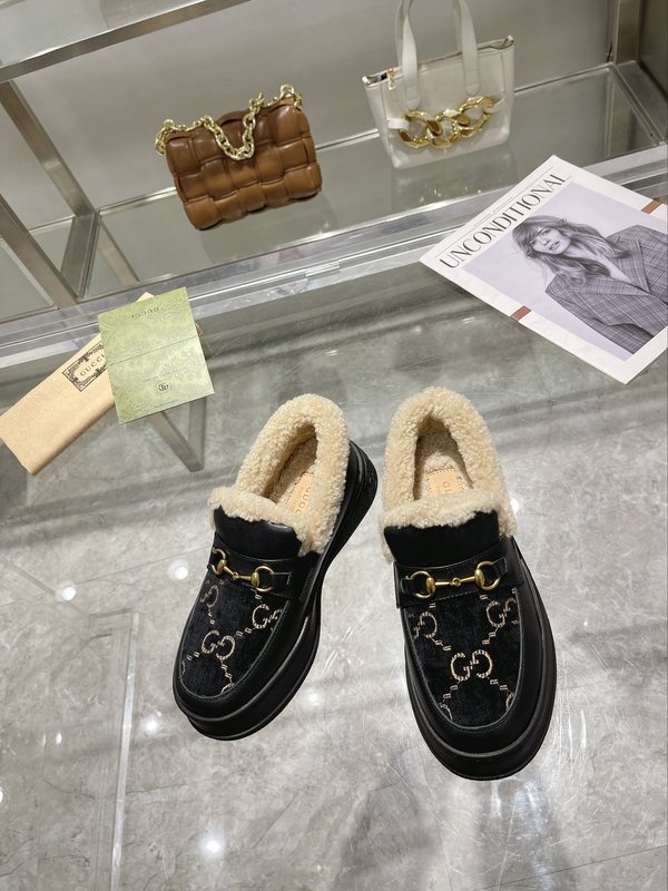 구찌 울 블렌드 말衔扣 로퍼 스노우 부츠 001-183779