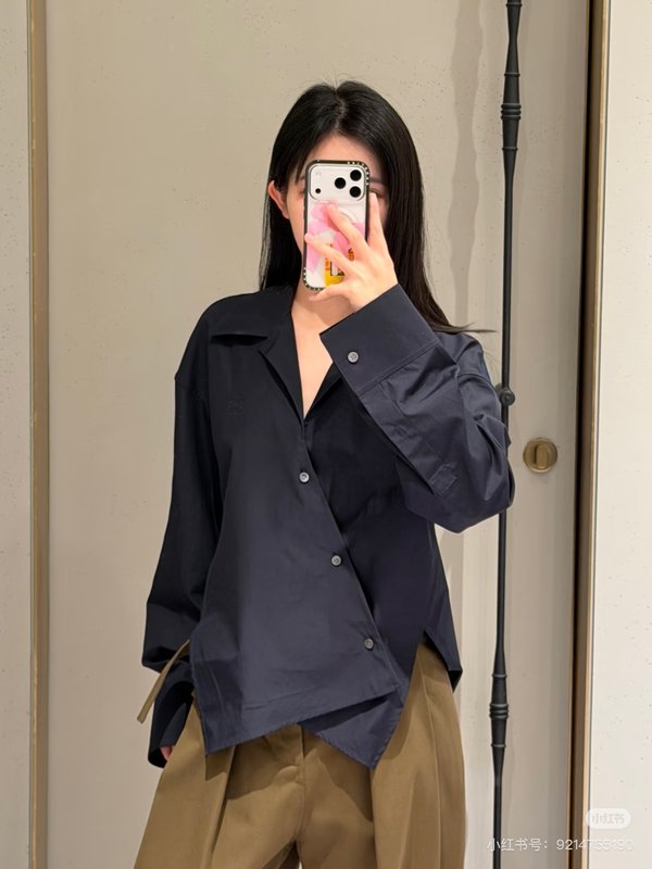 로에베 봄 비대칭 디자인 셔츠 001-183874
