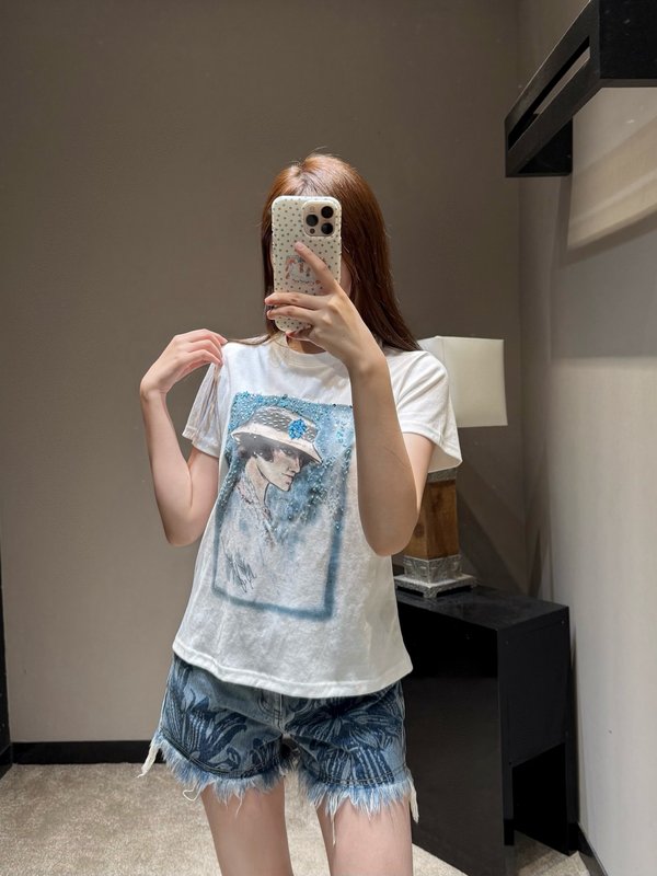 로에 빈티지 인물 스팽글 프린트 반팔 티셔츠 001-183997