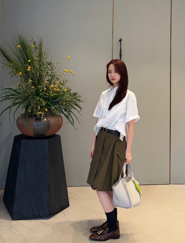로에베 올리브그린 불규칙 버블 스커트 001-184061