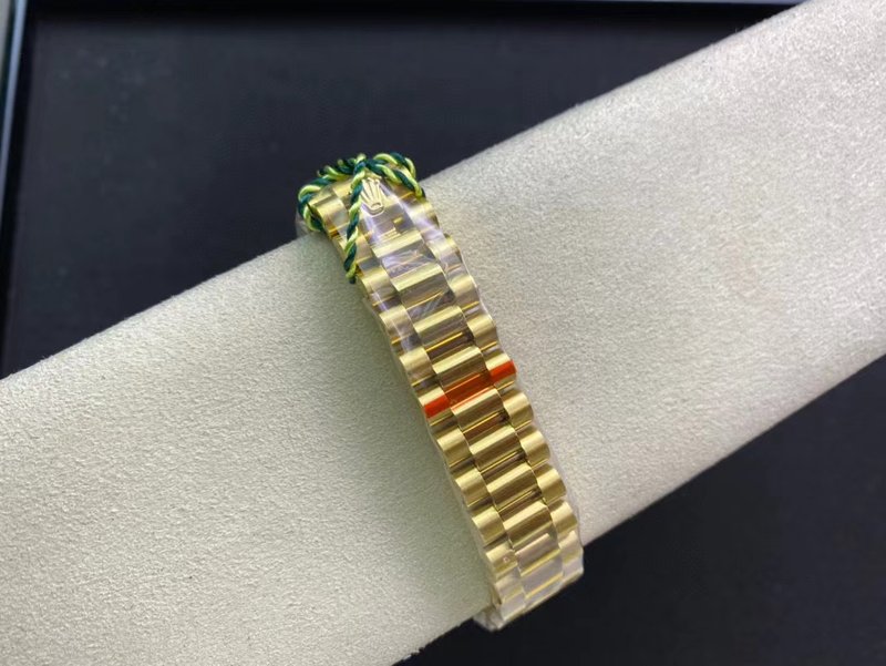 롤렉스 오이스터 퍼페추얼 31mm 여성 오토매틱 시계 001-185244