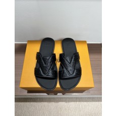 LV 남성 오스트리치 엠보 슬리퍼 001-185362