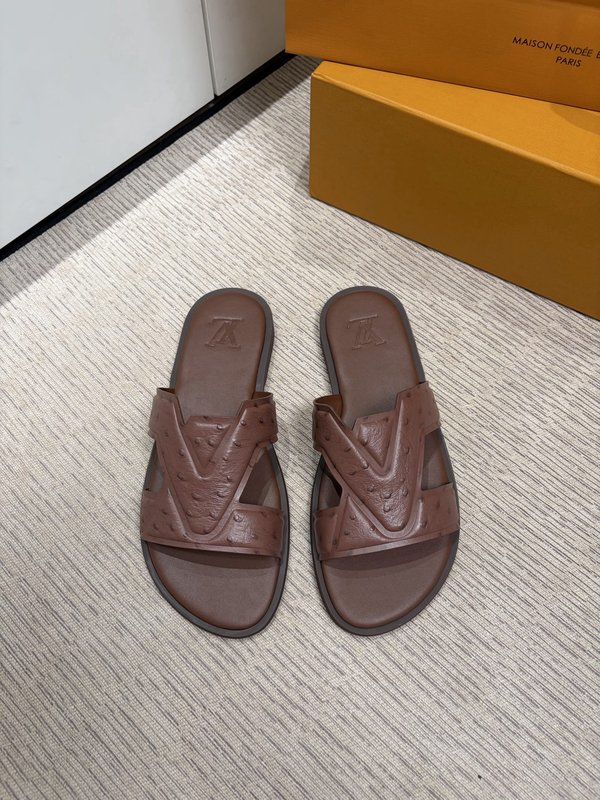 LV 남성 오스트리치 엠보슬리퍼 001-185377