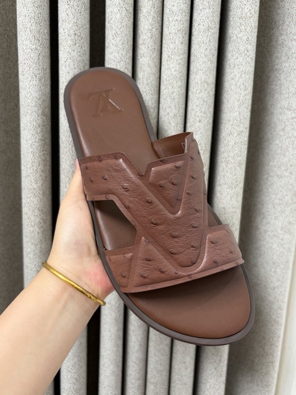 LV 남성 오스트리치 엠보슬리퍼 001-185377