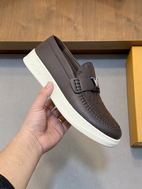 LV P600 남성 프리미엄 캐주얼 스니커즈 001-185425