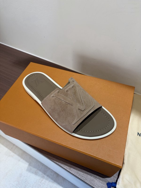 루이비통 V 타입 캐주얼 비치 샌들 001-185438