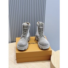 LV 체커 남성 스웨이드 플랫 부츠 001-185502