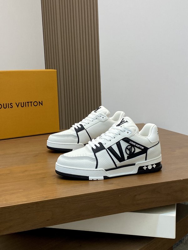 LV 트레이너 남성 캐주얼 스니커즈 001-185547