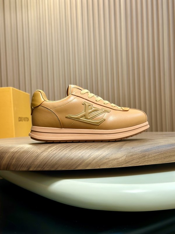 LV 루이비통 클래식 남성 로퍼 슈즈 001-185608