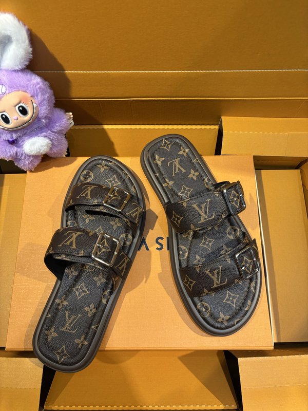 LV 오아시스 모노그램 샌들 001-185619