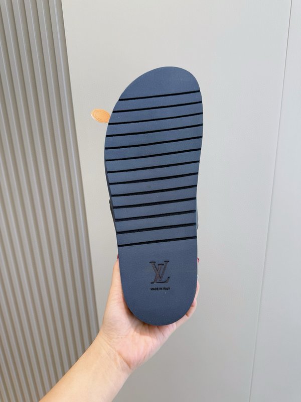 LV 오아시스 스웨이드 가죽 샌들 남성용 001-185620