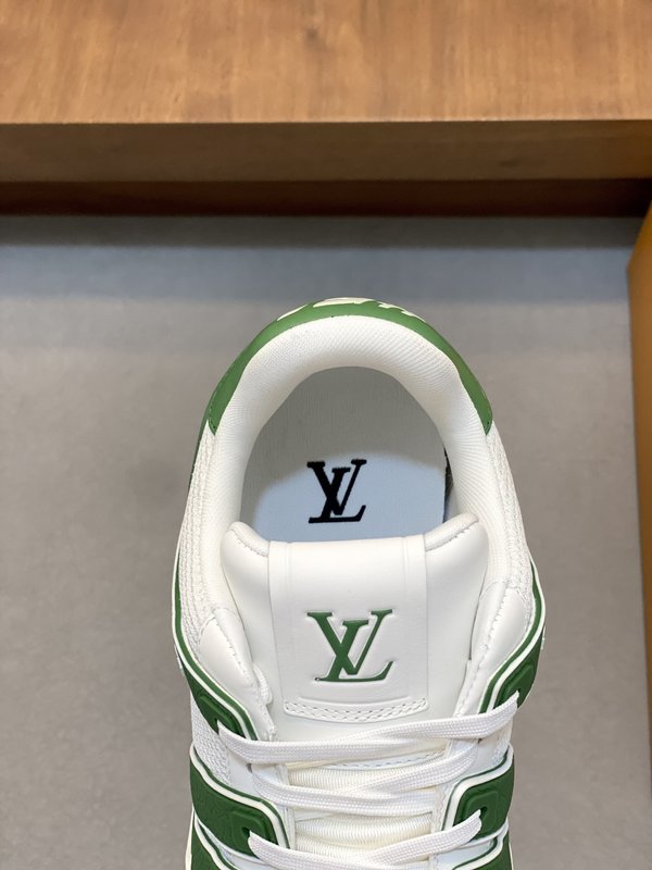 LV 트레이너 남성 레저 운동화 001-185689