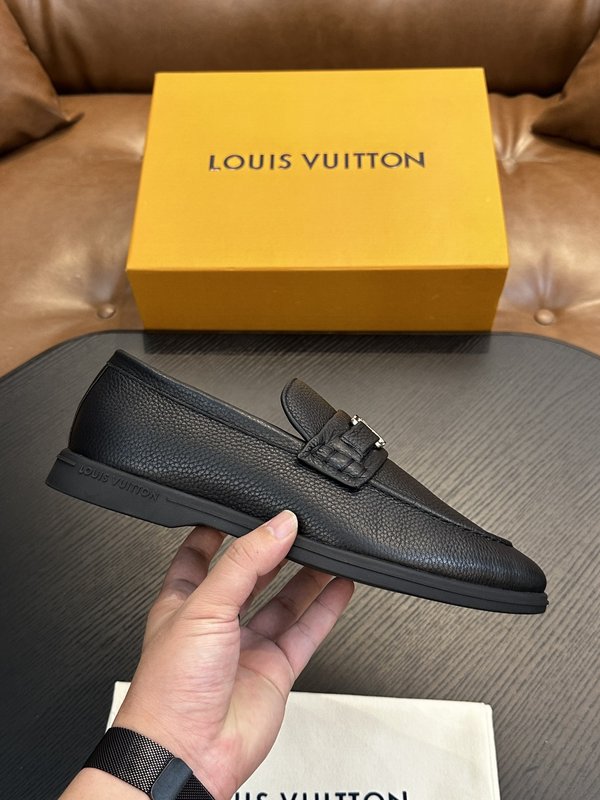 LV 남성 클래식 모노그램 로퍼 001-185753