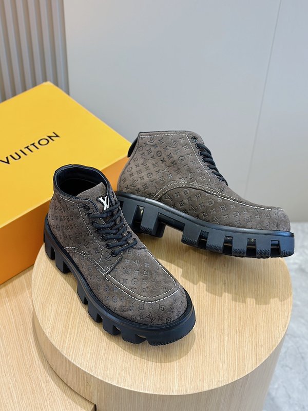LV 체커 남성 스웨이드 앵클부츠 001-185875