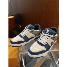 LV24 트레이너 한정판 스니커즈 001-185895