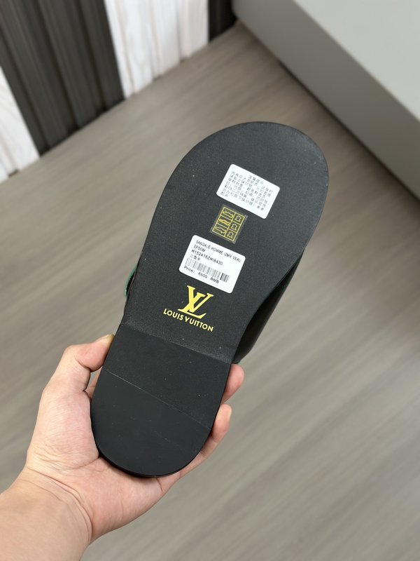 LV 루이비통 남성 가죽 로고 슬리퍼 001-185923