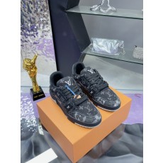 LV 트레이너 맥시 시리즈 운동화 001-185939