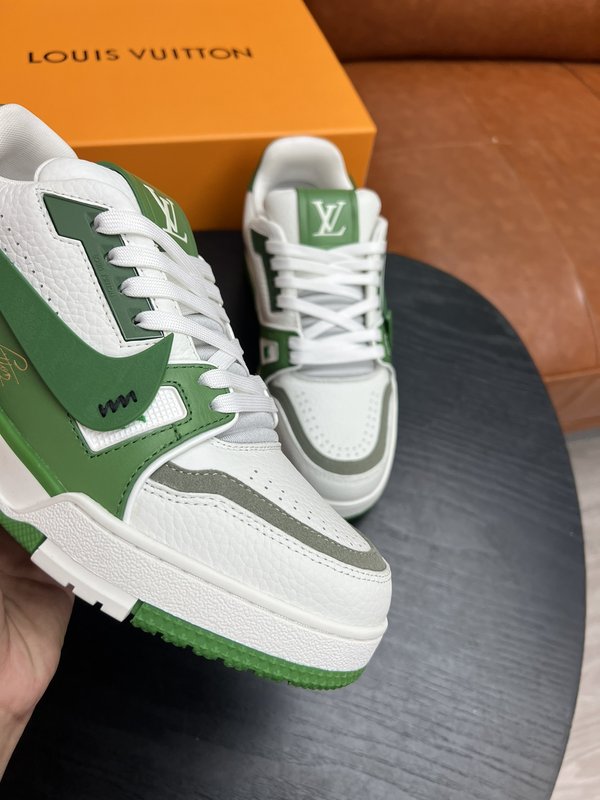 LV 협업 Nike Trainer 레트로 스니커즈 001-185953