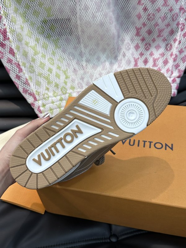 LV P700 두꺼운 밑창 스케이트 운동화 001-185972