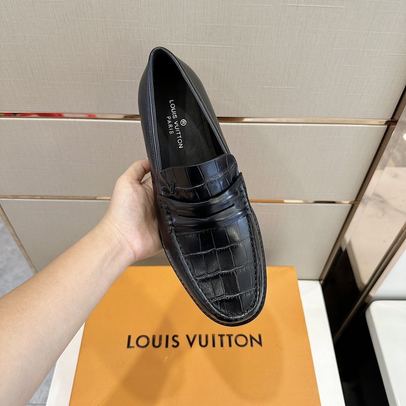 LV Major 수제 로퍼 페이턴트 가죽 블랙 001-185975