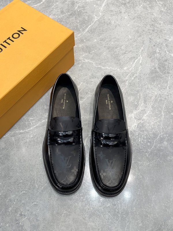 LV 공식 홈페이지 동일款 P700 남성 가죽 구두 001-185984