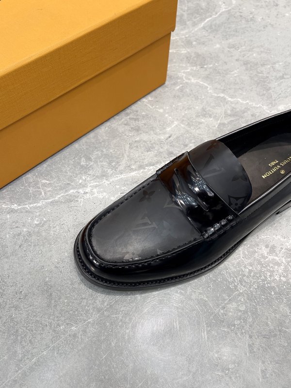 LV 공식 홈페이지 동일款 P700 남성 가죽 구두 001-185984