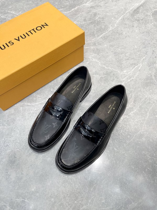 LV 공식 홈페이지 동일款 P700 남성 가죽 구두 001-185984