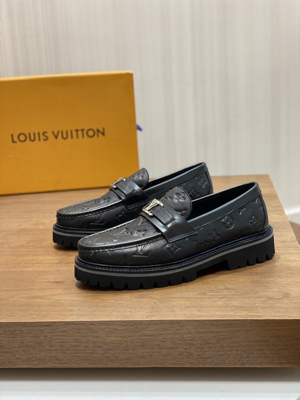 LV 찰리 시리즈 블랙 캐주얼 슈즈 001-185995