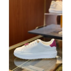 LV 타임아웃 가죽 스니커즈 001-186002