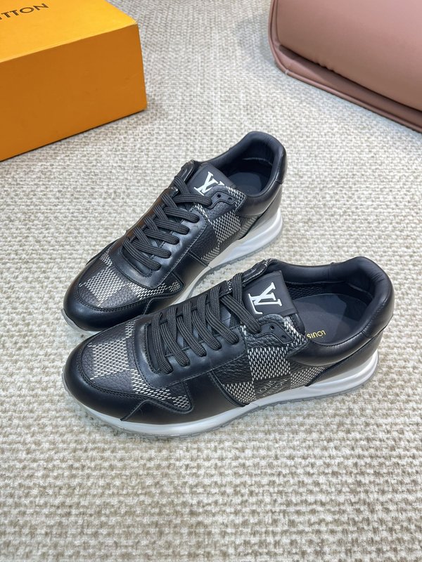 LV 남성 가죽 캐주얼 운동화 P600 001-186012