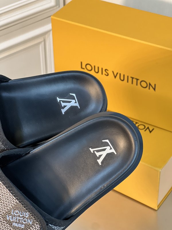 LV 트레이너 체크무늬 슬리퍼 001-186033