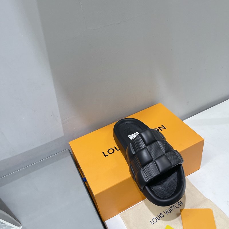 루이비통 로고 엠보싱 커플 슬리퍼 001-186043
