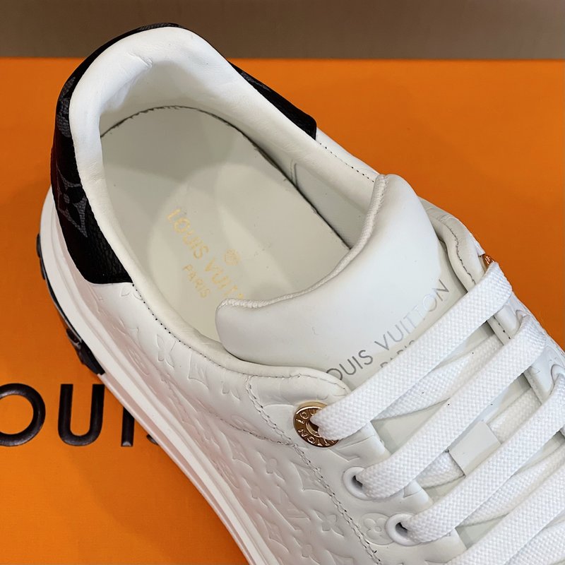 LV 타임아웃 남성 운동화 001-186069