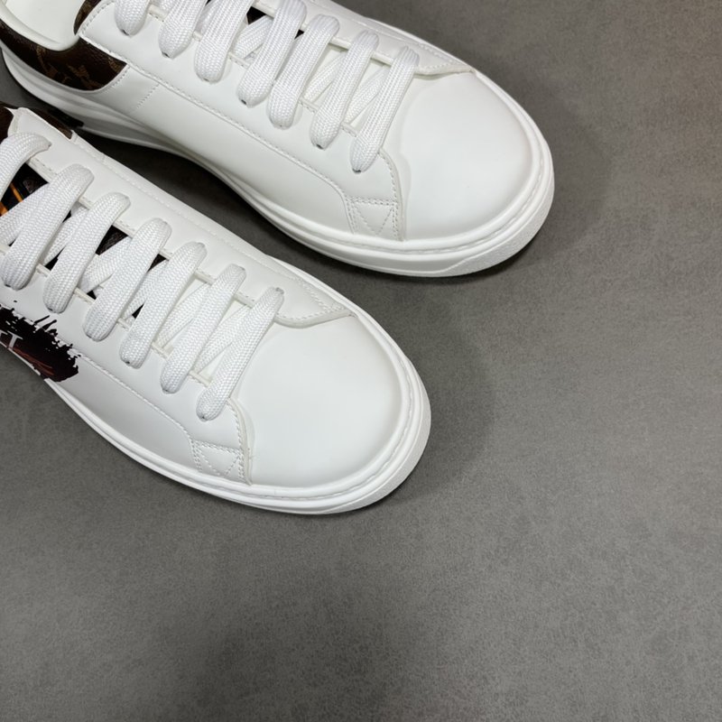 LV 타임아웃 두꺼운 바닥 커플 운동화 001-186090