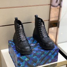 LV22 가을 겨울 남성 가죽 부츠 블랙 001-186096