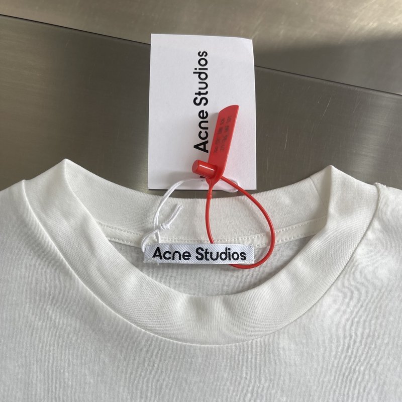 Acne Studios 로고 포켓 반팔 티셔츠 001-186246
