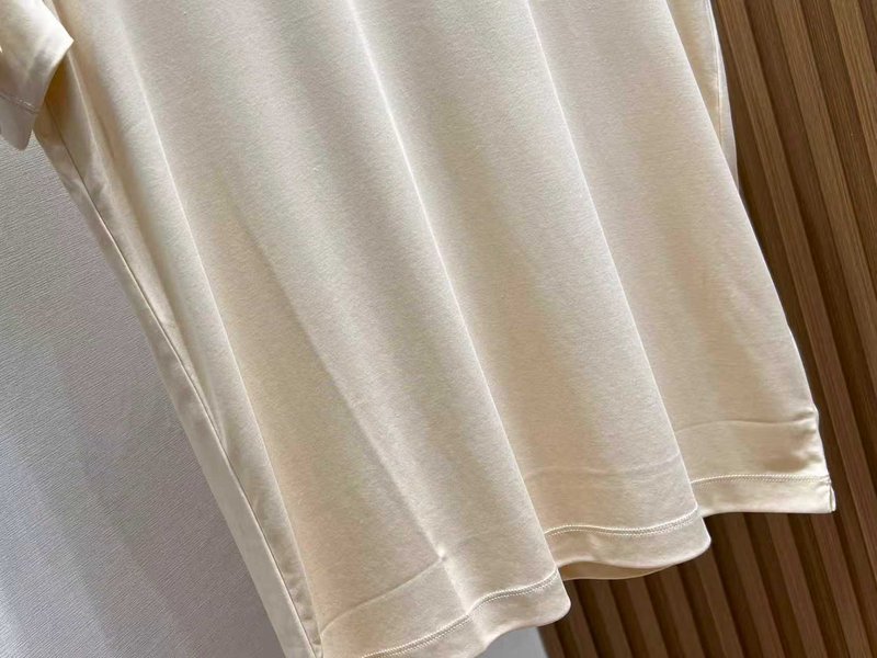 앞면 레터 프린팅 디자인 반팔 티셔츠 001-186349