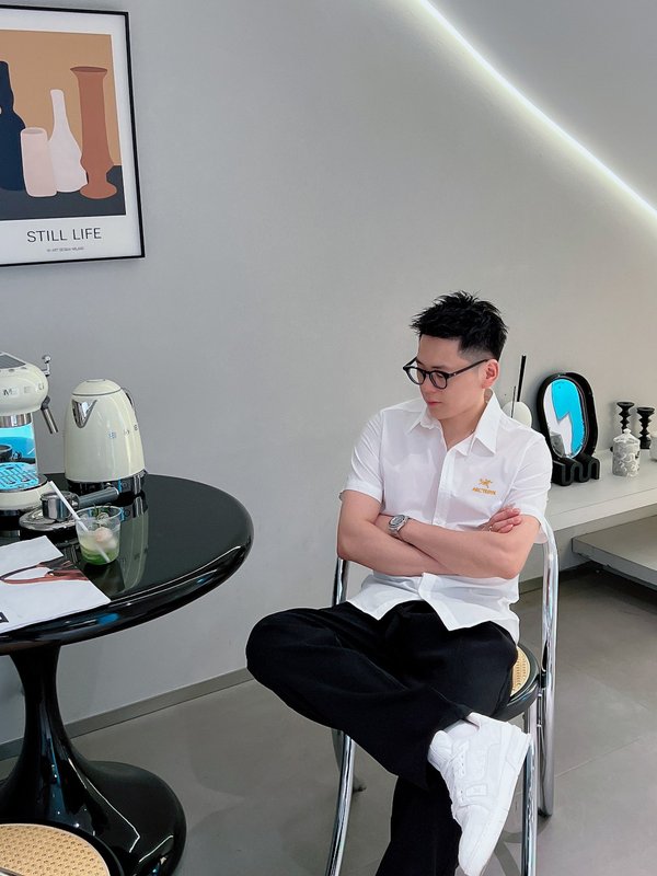 아크테릭스 남성 슬림핏 반팔 셔츠 001-186663