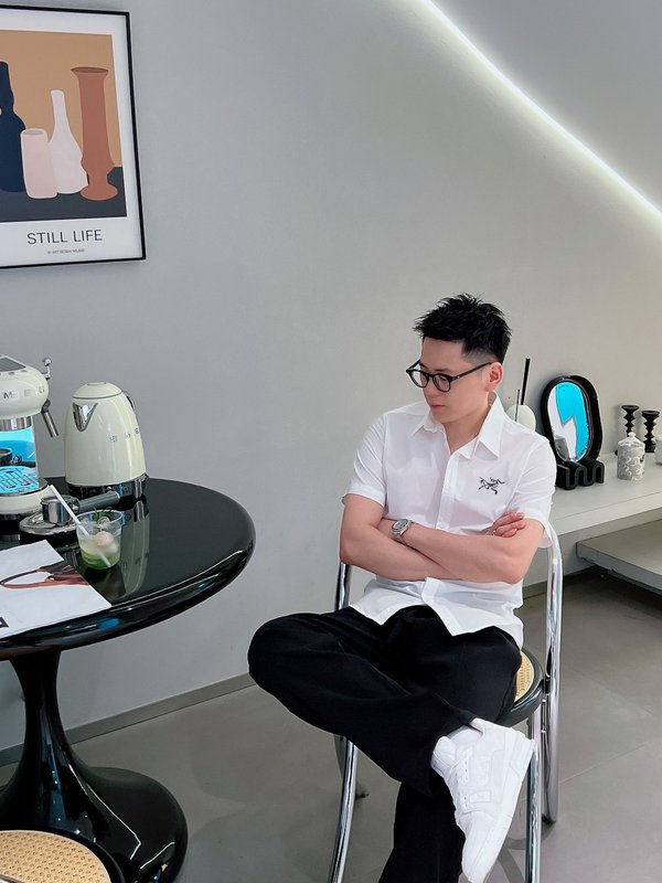 아크테릭스 남성 슬림핏 반팔 셔츠 001-186664