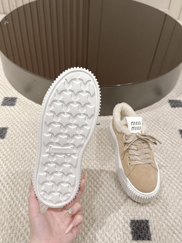 MIUMIU 리얼 퍼 스웨이드 플랫폼 슈즈 001-188395