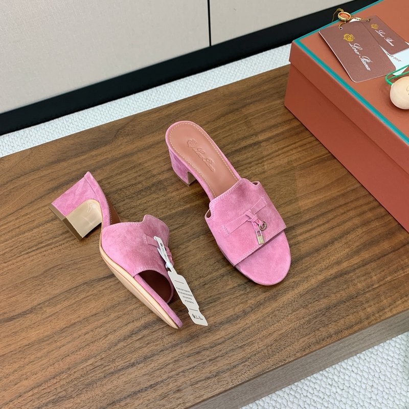 로로피아나 양경피 미들힐 슬리퍼 001-188405