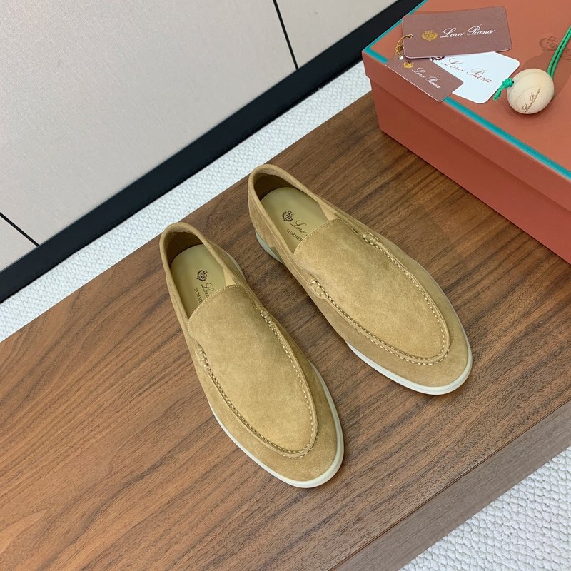 로로 피아나 남성 스무스 로퍼 001-188528
