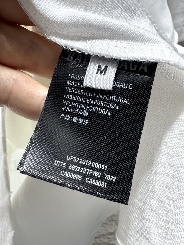 발렌시아가 프린트 로고 반팔 티셔츠 001-189418