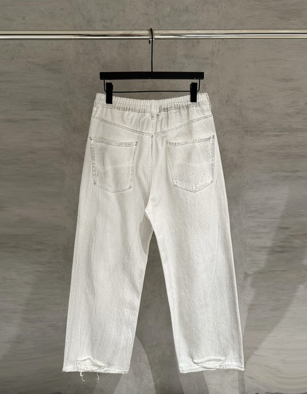 발렌시아가 화이트 빈티지 자수 데님 팬츠 001-189468