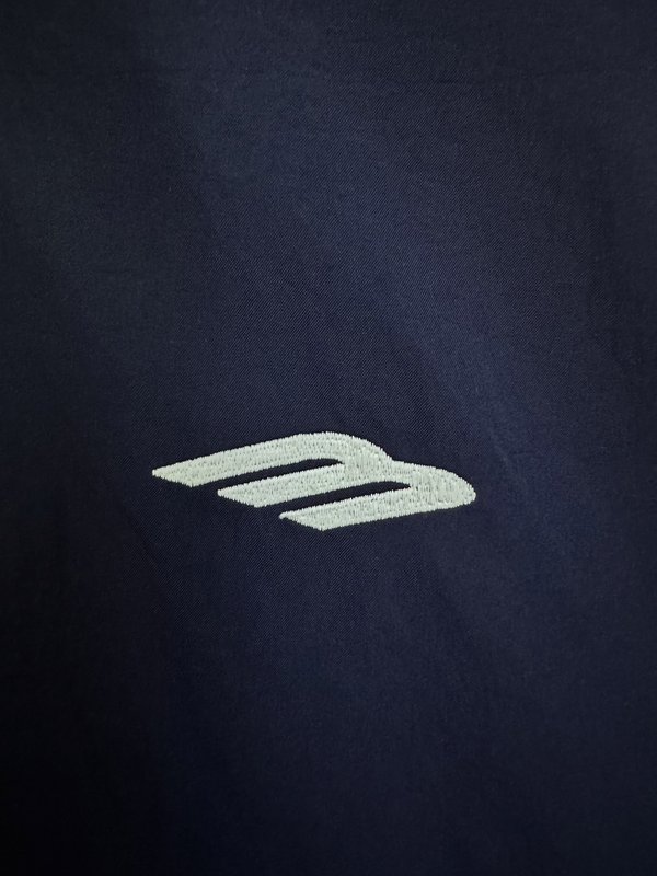 발렌시아가 양면 착용 긴팔 지퍼 자켓 아우터 001-189486