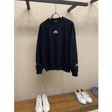 발렌시아가 스키 시리즈 3B 자수 라운드 니트 001-189516