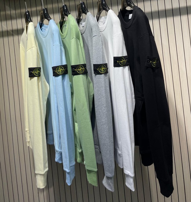 스톤아일랜드 클래식 배지 라운드넥 스웨트셔츠 001-189554
